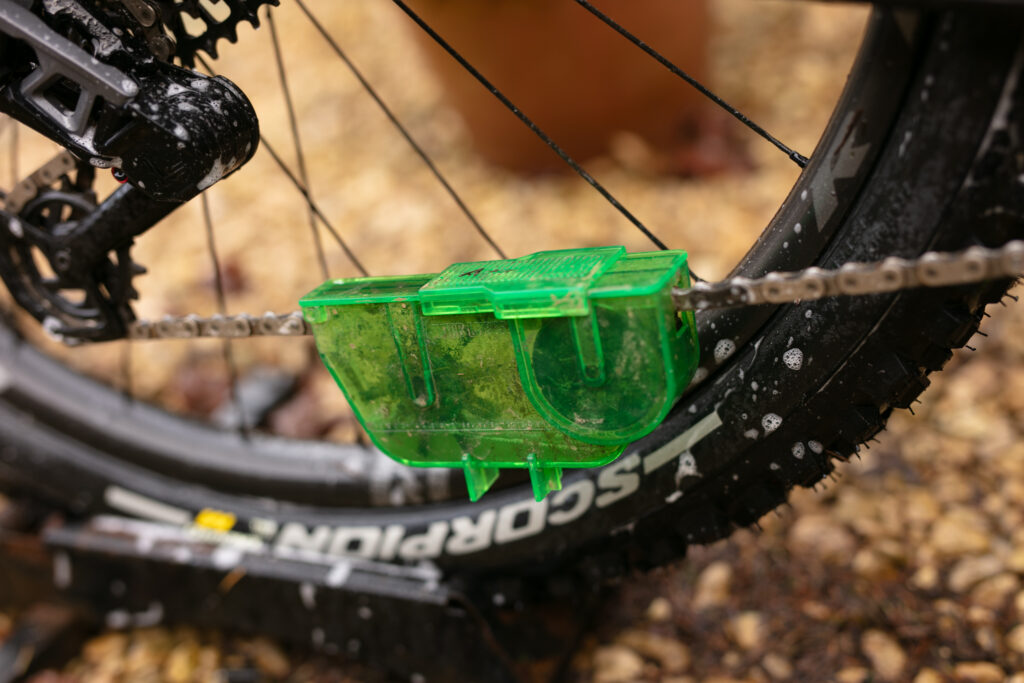 2023 bike clean chain clean