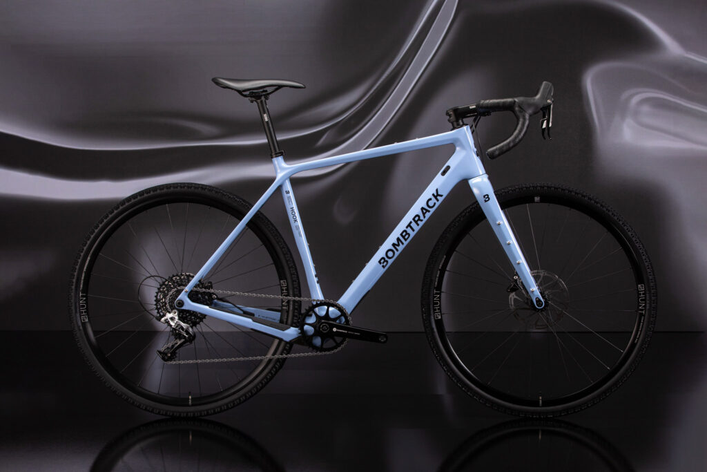 2023 bombtrack hook ext c hero