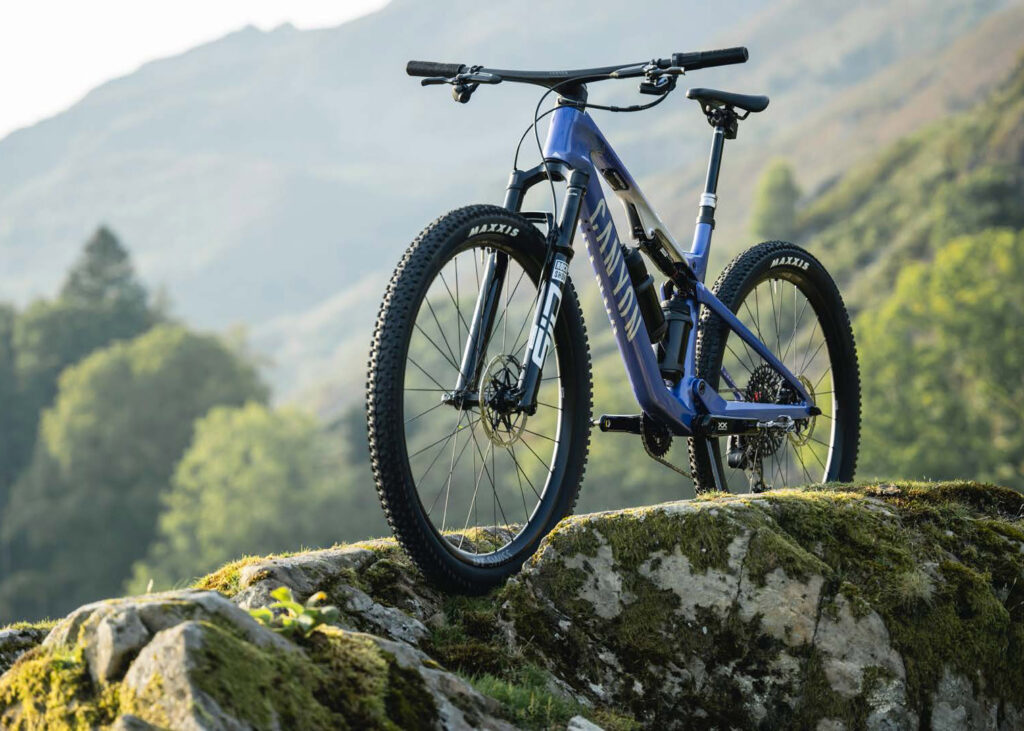 2023 canyon lux trail hero 2.jpg
