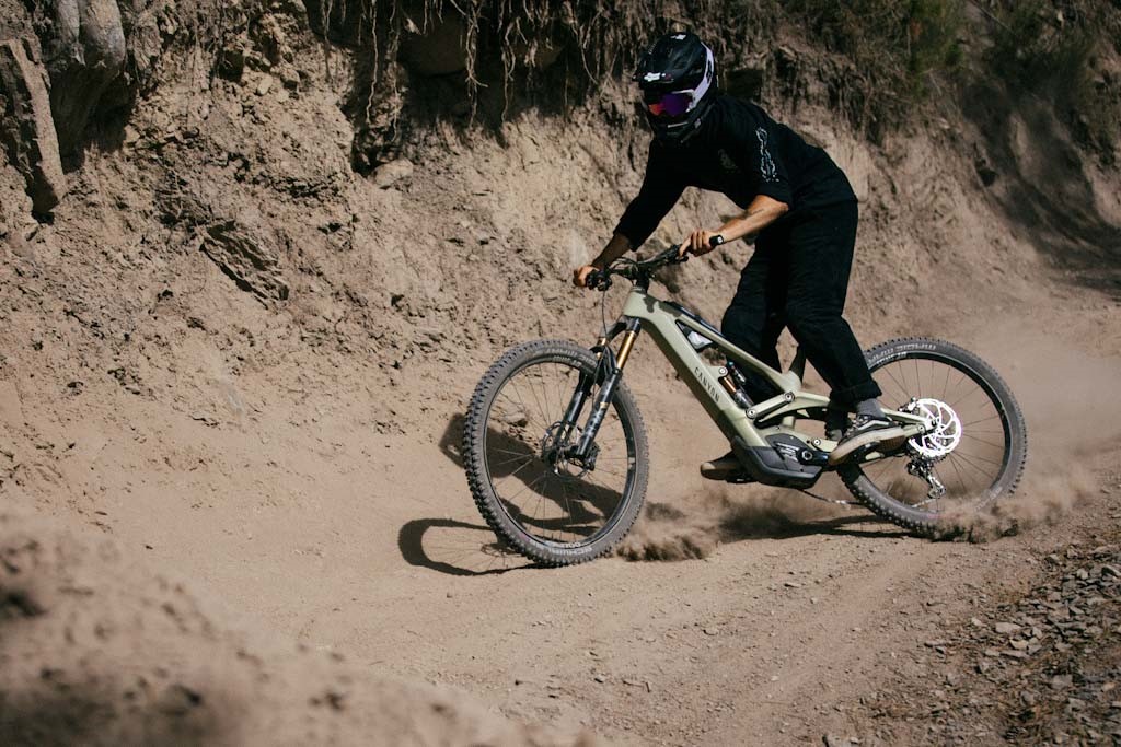 2023 canyon torqueON riding