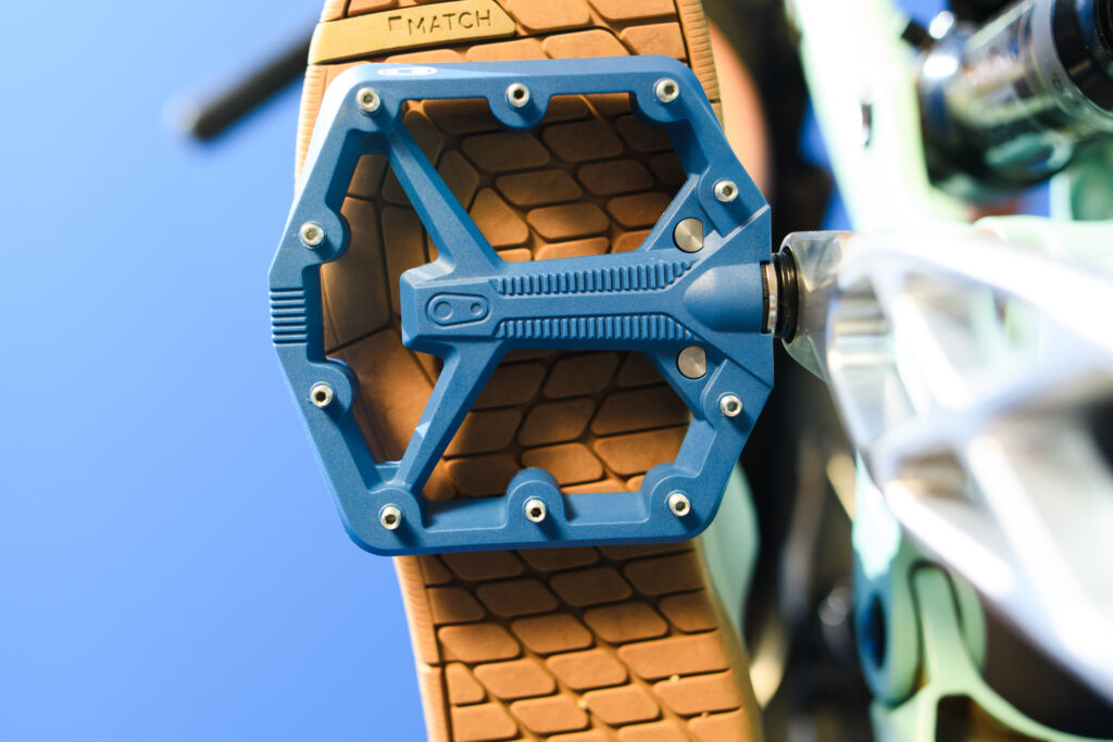 2023 crankbrothers stamp 1 hero.jpg