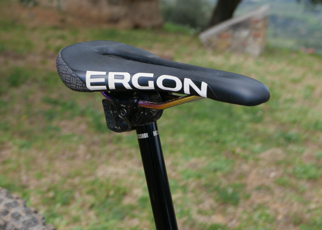 2023 fabien barel canyon striveon saddle