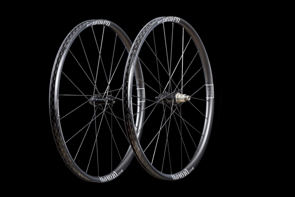 2023 hunt proven carbon race XC UD hero 2