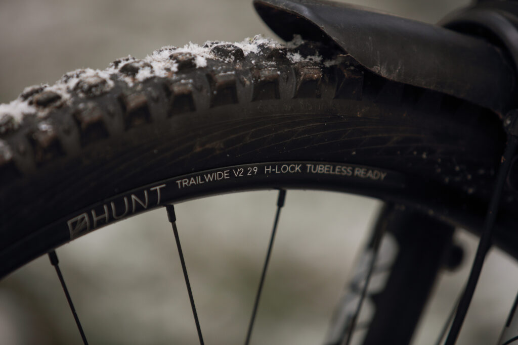 2023 hunt trail wide v2 logo
