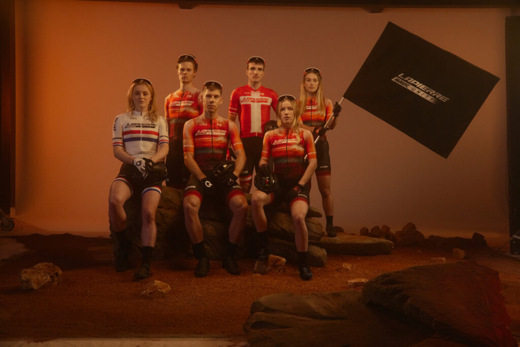 2023 lapierre mavic xc team hero.jpg