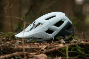 Lazer Coyote KinetiCore helmet review