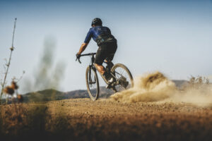2023 mondraker dusty riding 2.jpg