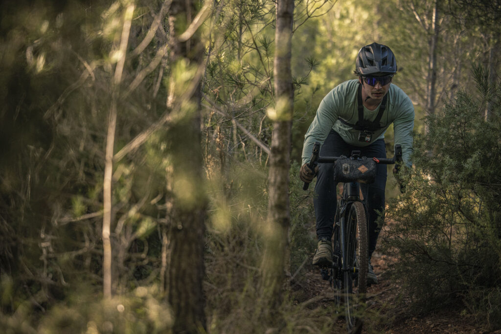 2023 mondraker dusty xr riding 2