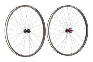 2023 sunringle SR32x Pro hero.jpg