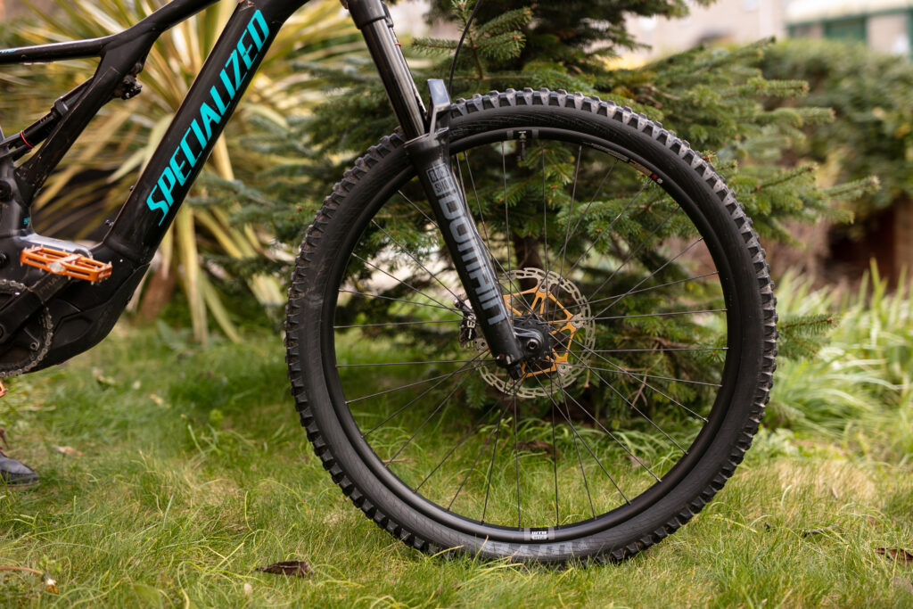 2023 wtb htz i30 wheelset hero.jpg