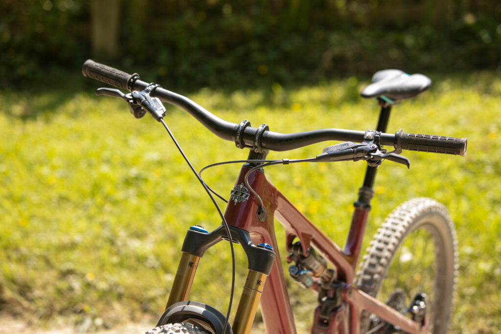 2023 yeti sb135 lr bar