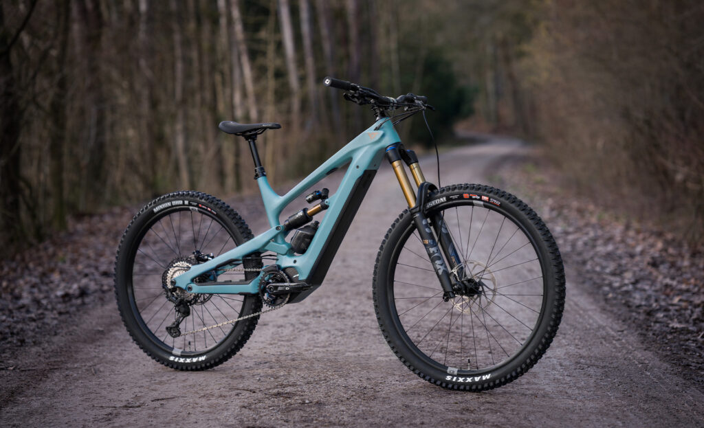 2023 yt decoy mx core 4 hero.jpg