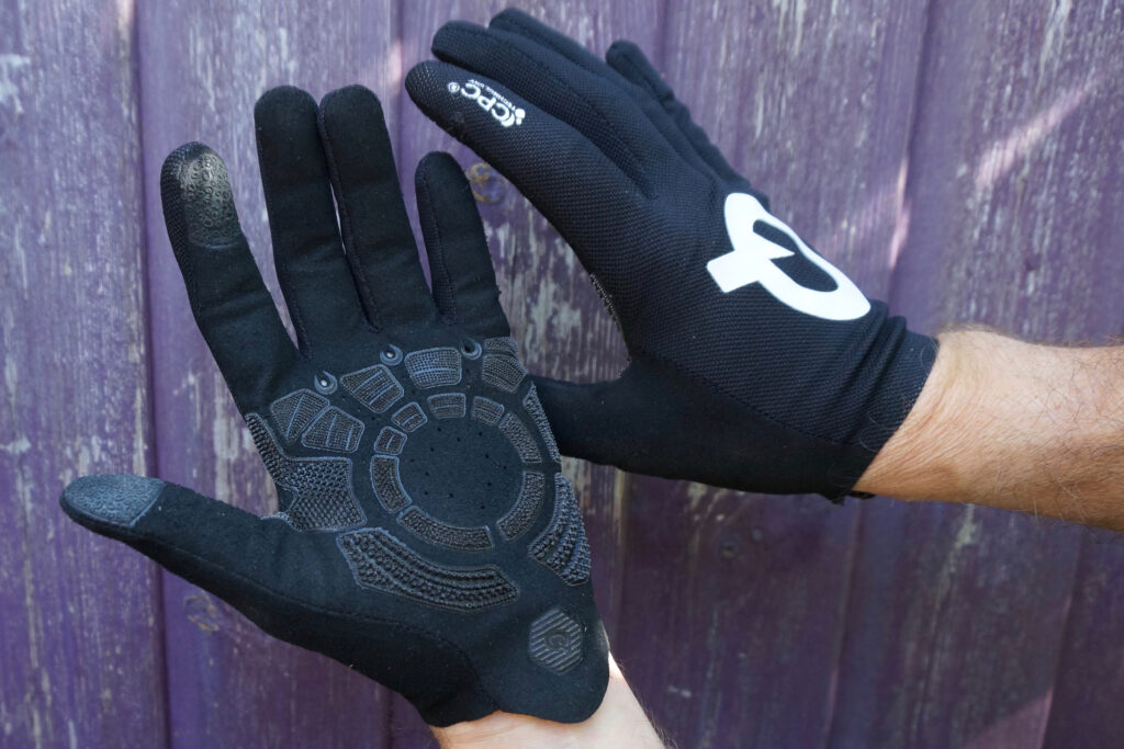 2024 Prologo Energrip Long Fingers glove Hero.jpg