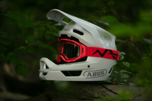 ABUS HiDrop full face helmet review