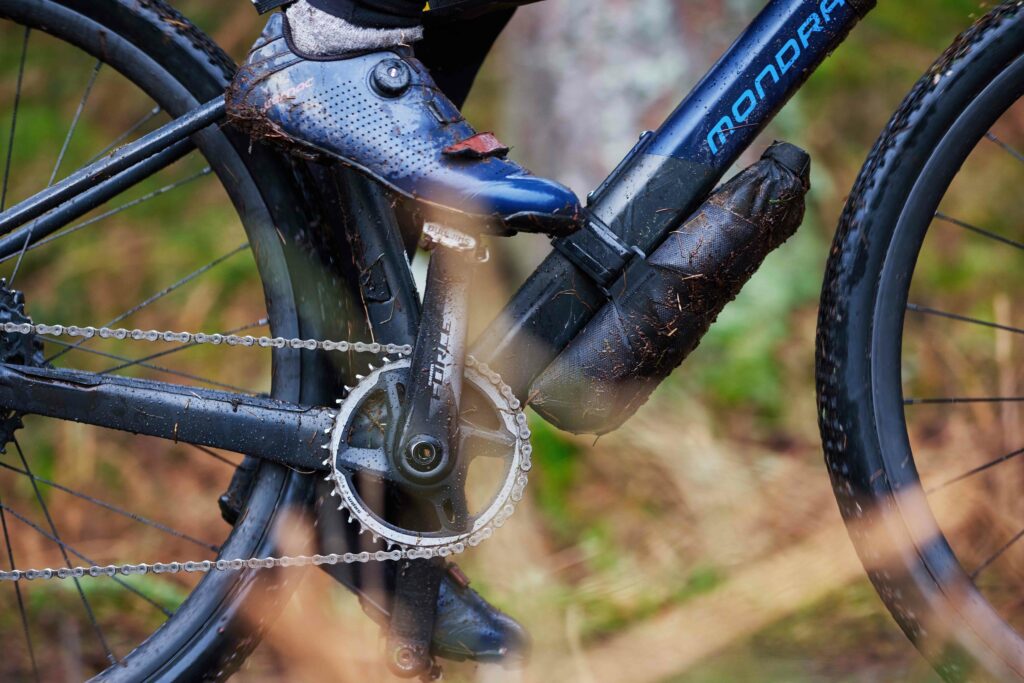 2024 apidura expedition e bike charger pack hero.jpg