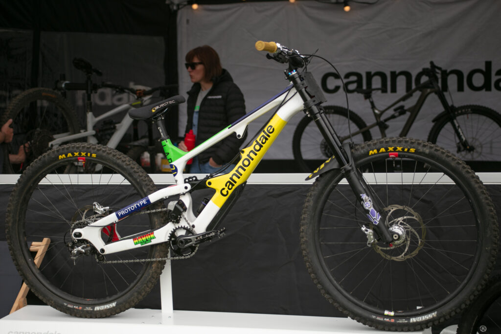 2024 cannondale dh proto 1