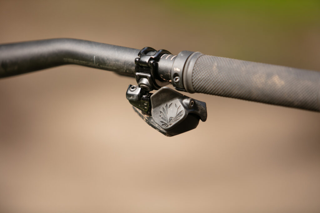 2024 canyon spectral cf 9 shifter.jpg
