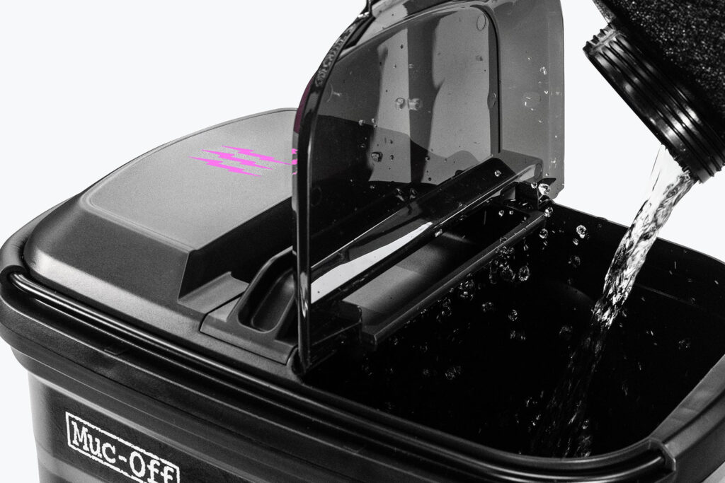 Muc-Off Mobile Pressure Washer