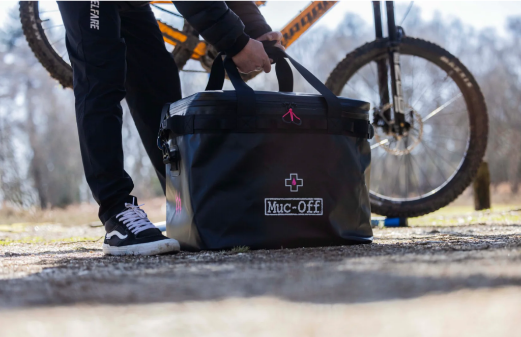 2024 muc off portable jet wash bag