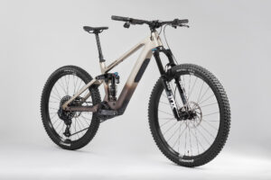 2024 norco fluid vlt hero.jpg