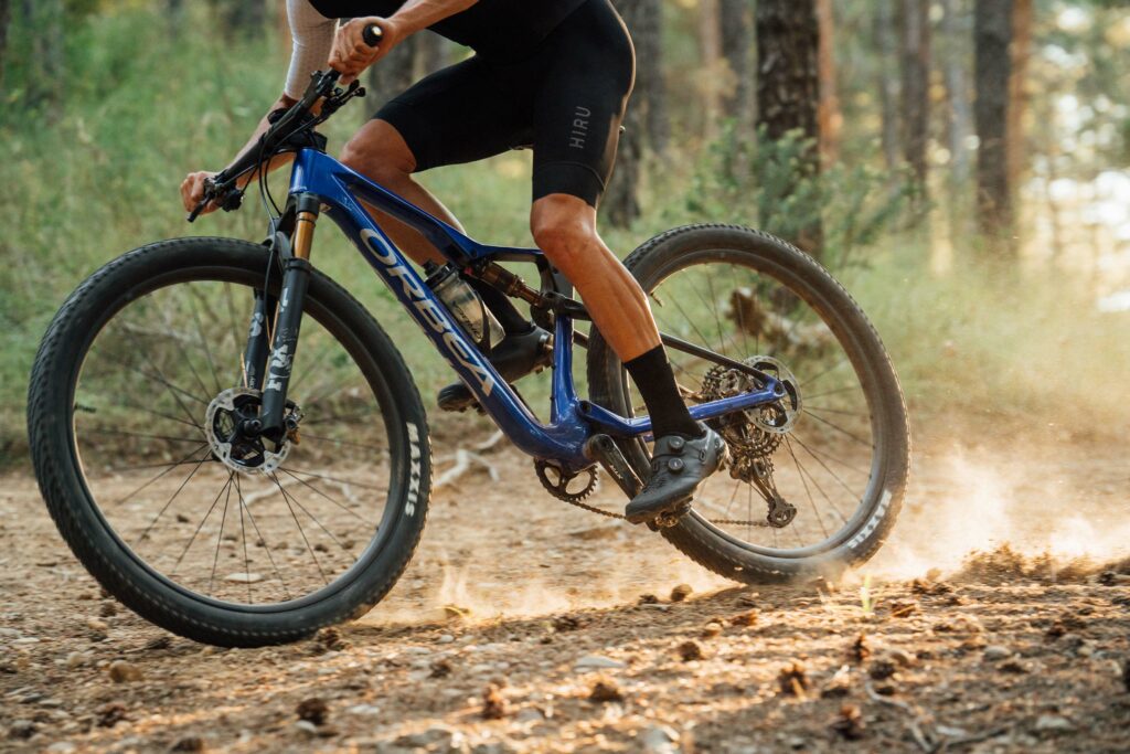 2024 orbea oiz riding.jpg