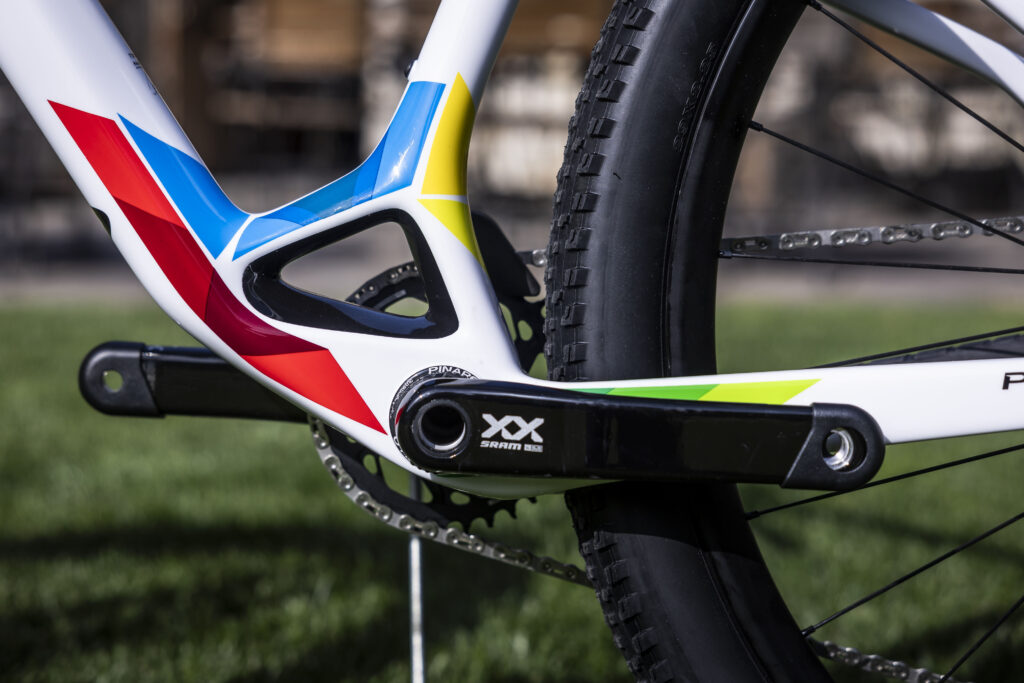 2024 pinarello dogma xc ht BB