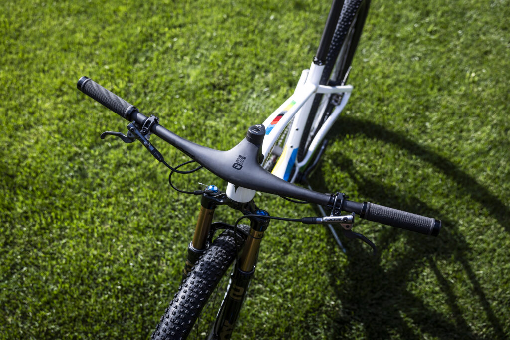 2024 pinarello dogma xc ht bar