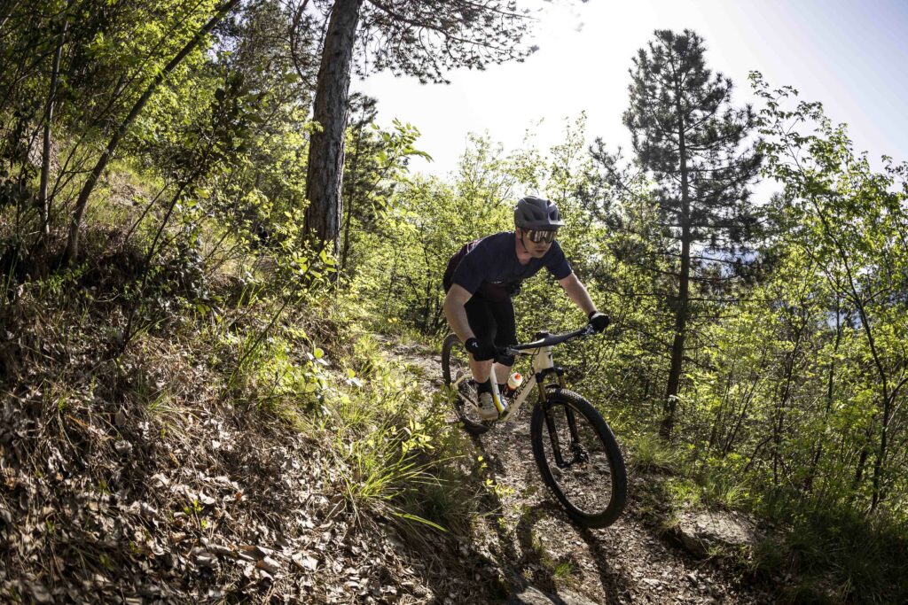 2024 pinarello dogma xc ht riding 1.jpg