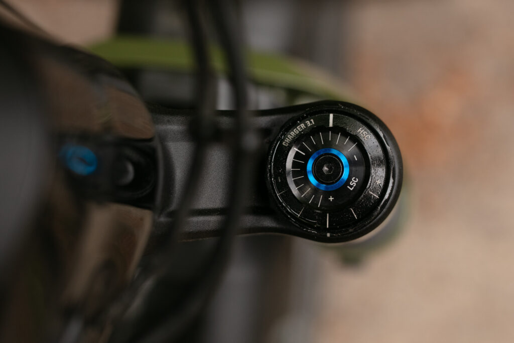 2024 rockshox lyrik ult damper.jpg