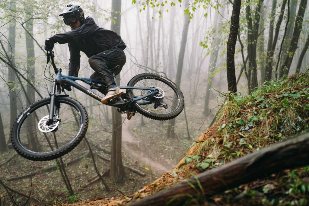 2024 sonder evol riding