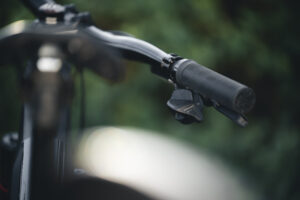 2024 sram axs rocker hero2.jpg