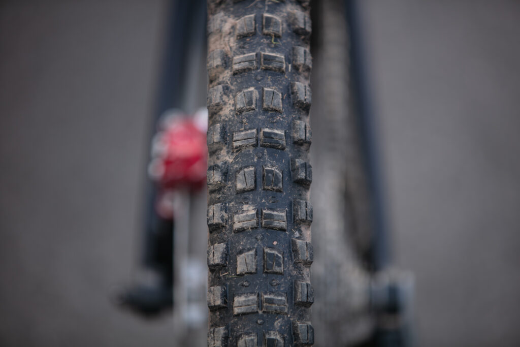 2024 wtb judge sg1 tread close hero.jpg