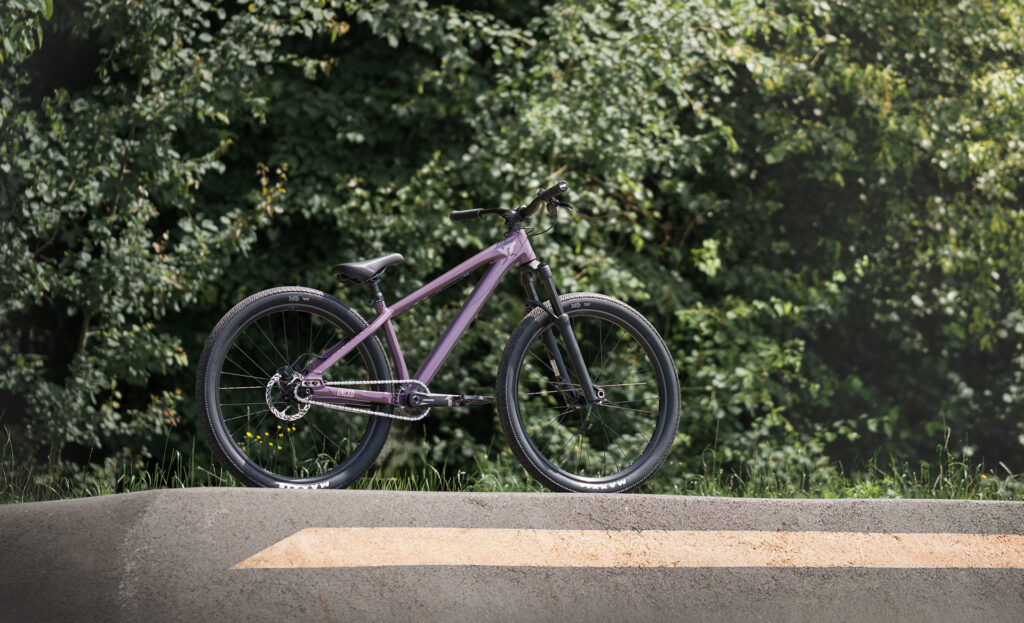 2024 yt dirtlove hero