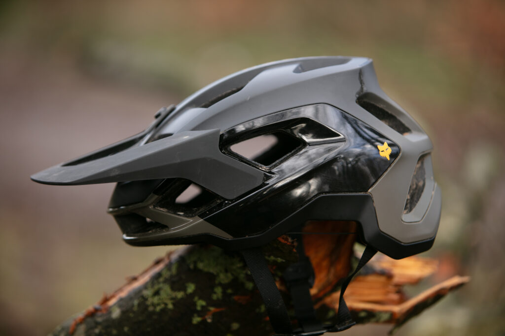 2025 fox speedframe Pro side