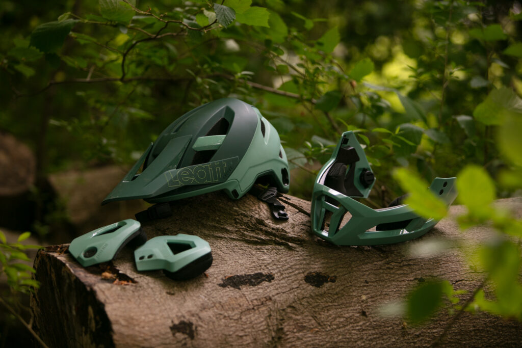 2025 leatt mtb 3.0 helmet hero.jpg
