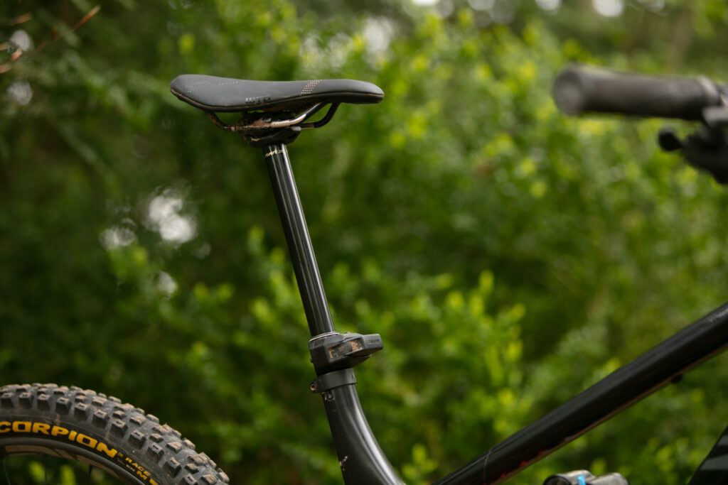 2025 rockshox reveb axs.jpg