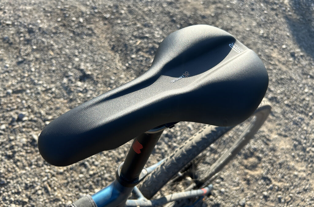 2025 selle royal explora saddle hero 2.jpg