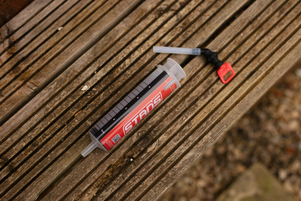 2025 stans tubeless injector 5ct