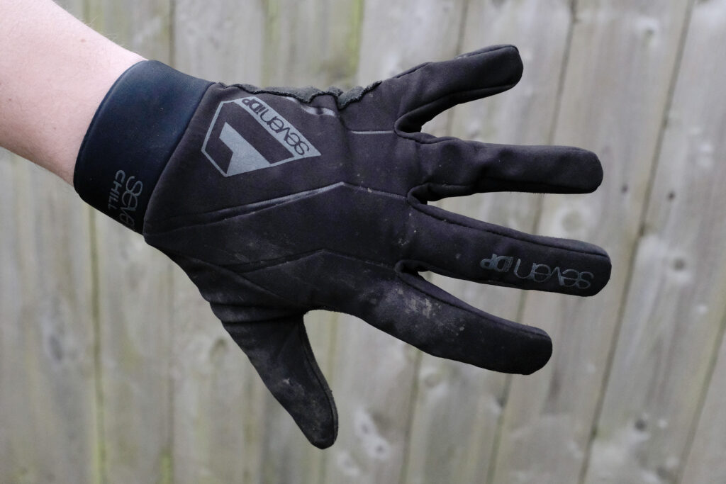 7iDP Chill Gloves Review 2022 0.JPG