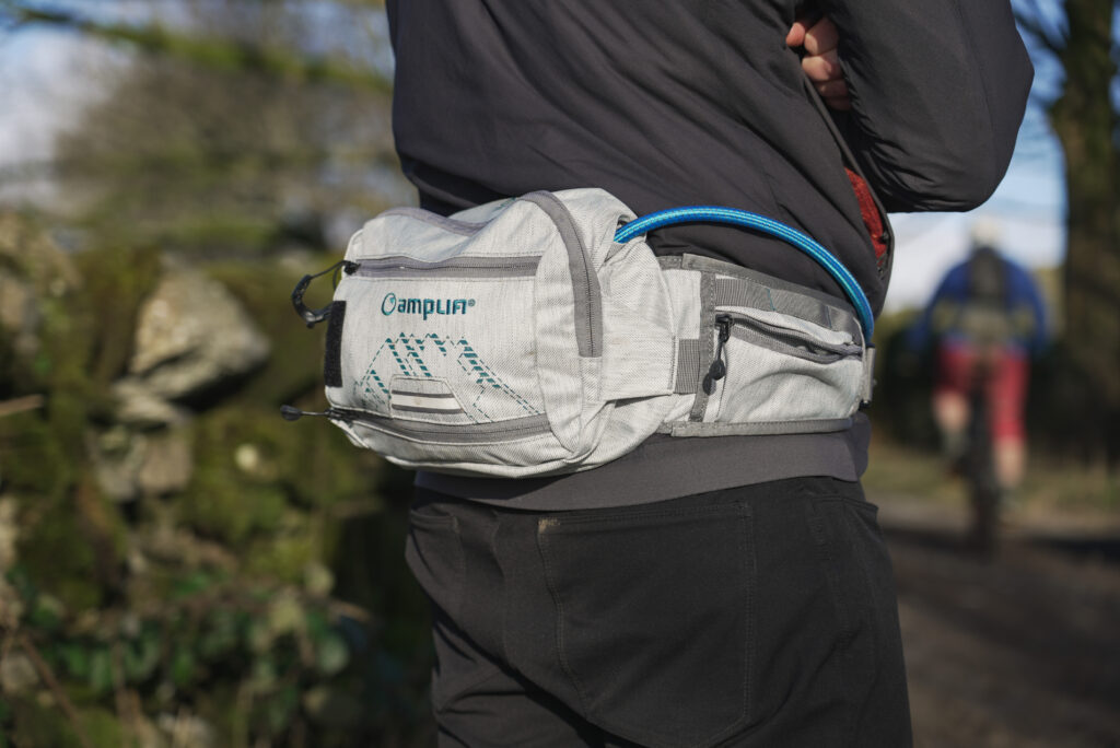 Amplifi Hipster4 Glacier Hip pack review 2021 0.JPG