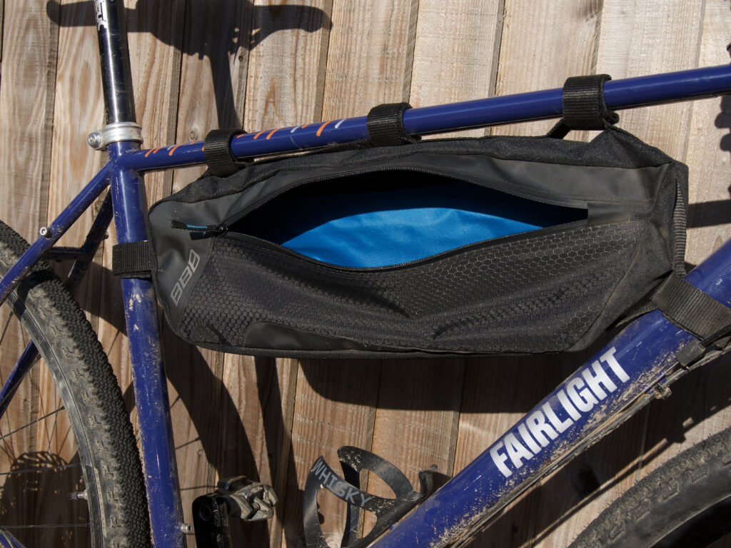 BBB Middlemate Drive Side Pocket