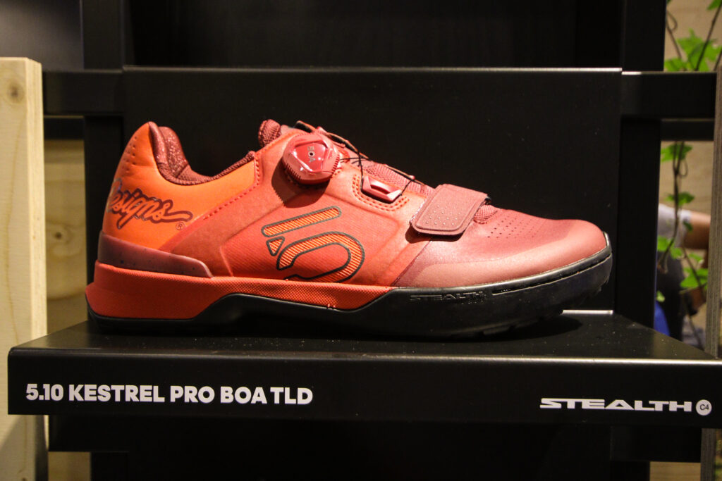 Best SPD and Flat shoes from Eurobike FiveTen 2018-15.jpg