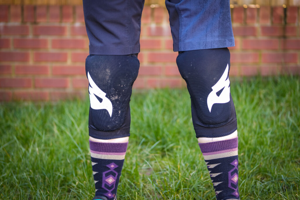 Bluegrass Eagle Skinny Knee Pads-1.jpg