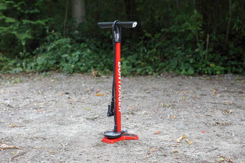 Bontrager Dual Charger Hero.jpg