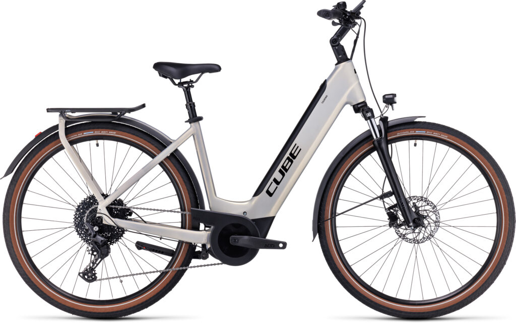 CUBE Touring Hybrid Pro 625