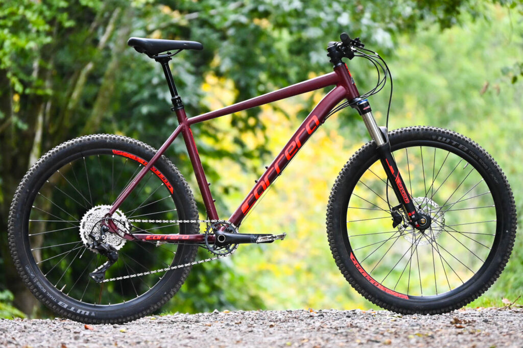Carrera-Fury-2021-review-100.jpg