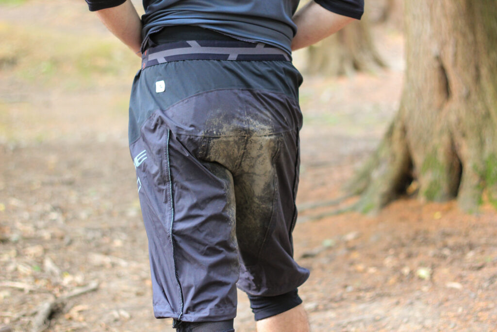 Cube Blackline Rain Shorts-6