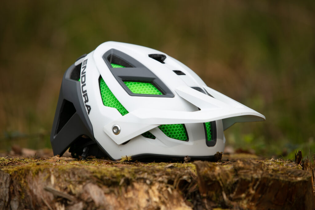 Endura MT500 MIPS Helmet Hero 2.jpg