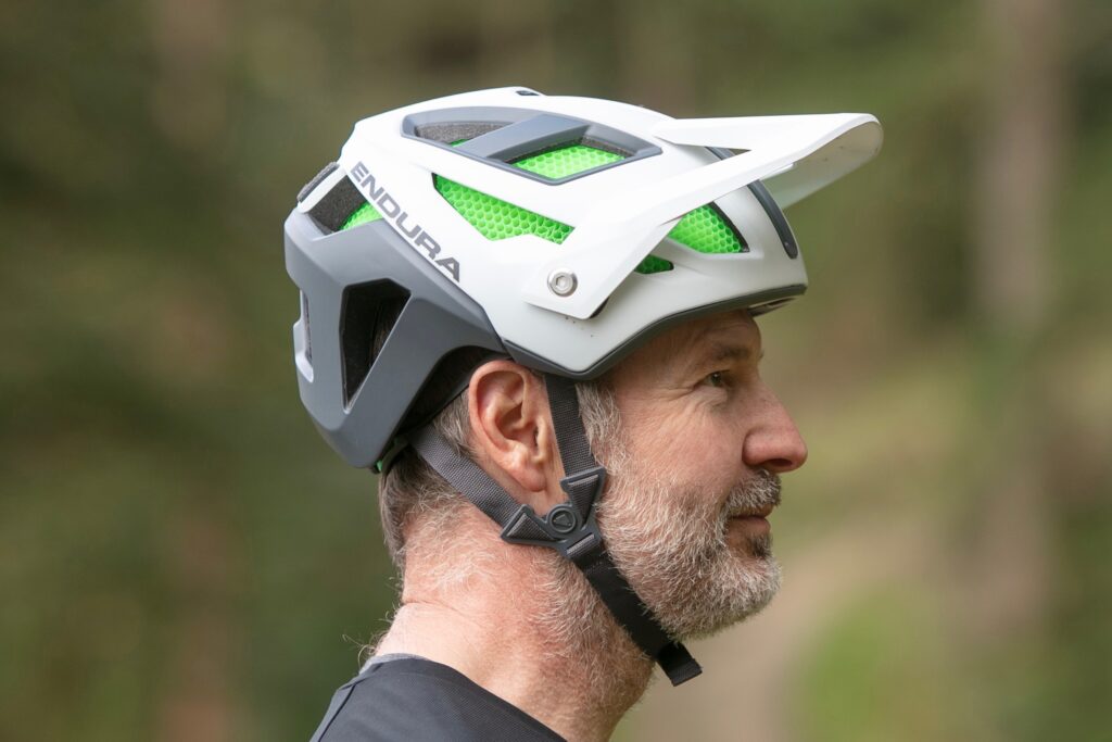 Endura MT500 MIPS Helmet Hero