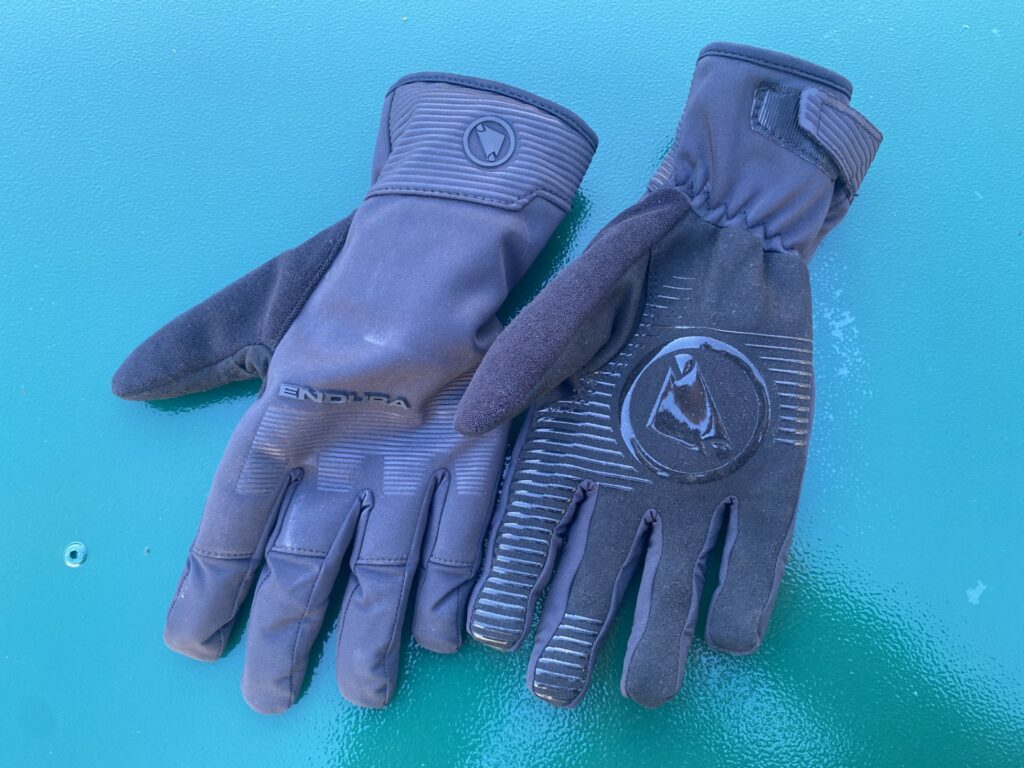 Endura_MT500_Freezing_Point_gloves_1.jpg